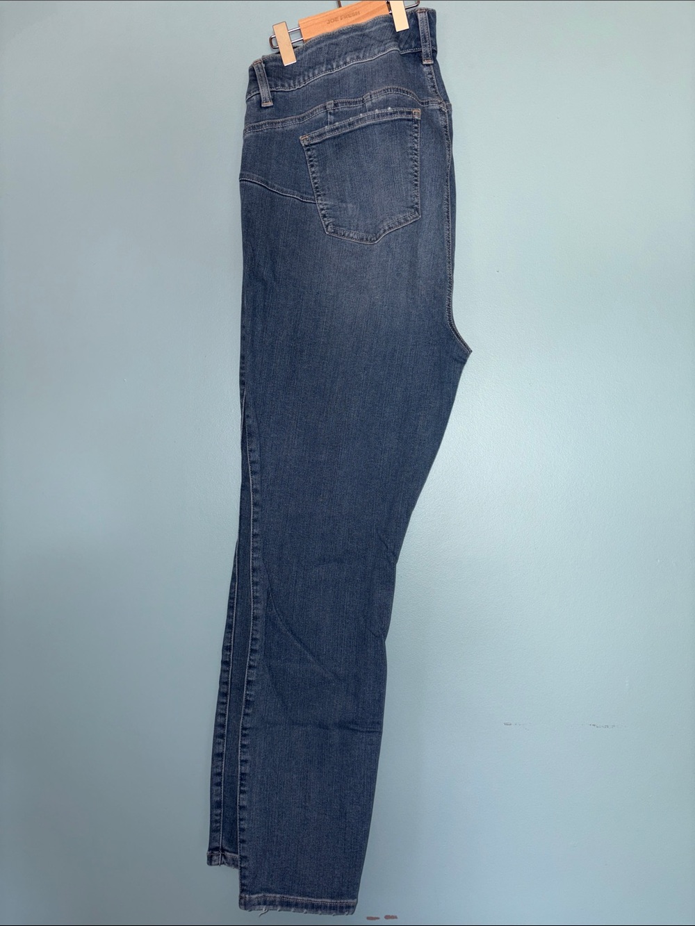 18R TORRID Bombshell Skinny Jeans- EUC -AS IS